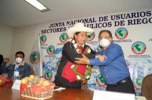 Pedro Castillo se reunió con dirigentes de la Junta de Usuarios de Riego e hizo diversas promesas como parte de su agenda agraria