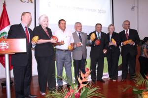 PRODUCCIÓN DE CACAO PERUANO CRECIÓ 84% EN LA ÚLTIMA DÉCADA