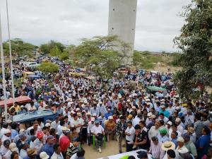 Productores de mango levantan paro  en Piura