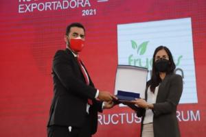 Promperú reconoció a los más destacados empresarios y empresas exportadoras de este año