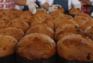 Proyectan  venta de 30 millones de panetones por campaña de fin de año