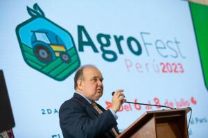 Rafael López Aliaga pide que el Estado intervenga con un ente supervisor para fijar precios de alimentos