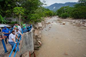 Titular del Midagri, Nelly Paredes inspeccionó áreas de cultivos e infraestructura de riego impactada por lluvias