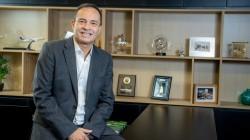 Lionel Arce es designado presidente del IPEH