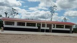 Ocho Sur entregó local escolar al caserío “La Perla de Sanja Seca” de Ucayali