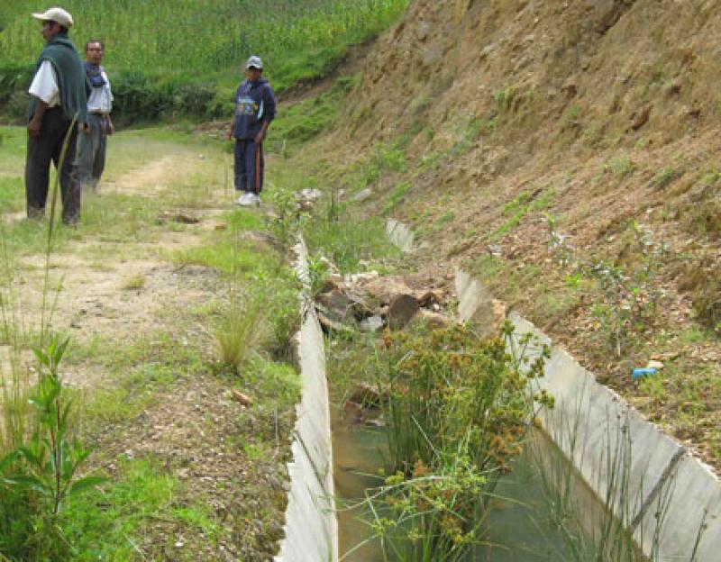 200 MIL HAS DE CULTIVO PELIGRAN EN CUSCO POR FALTA DE CANALES Y BOCATOMAS DE RIEGO