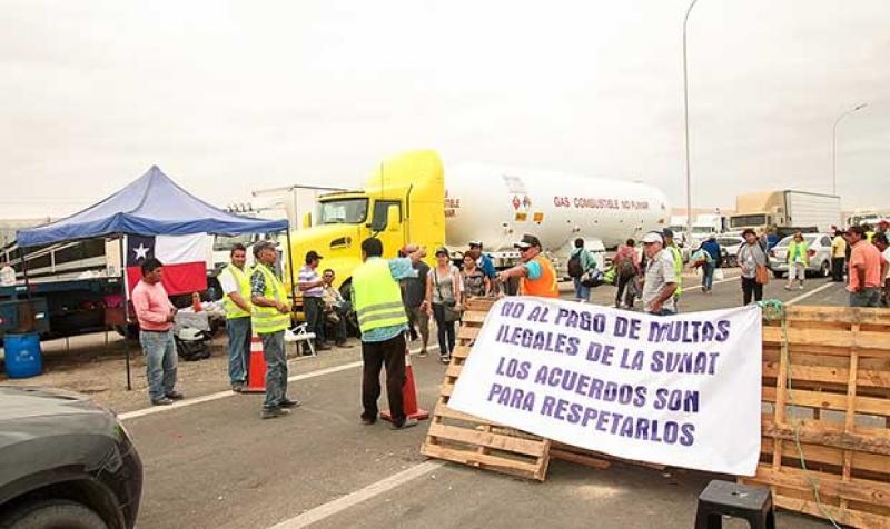 ADEX PIDE A SUNAT SOLUCIONAR PROBLEMAS CON TRANSPORTISTAS