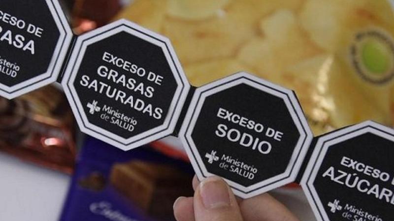 Alimentos procesados importados tendrán dificultades para ingresar al país a partir desde el 1 de julio