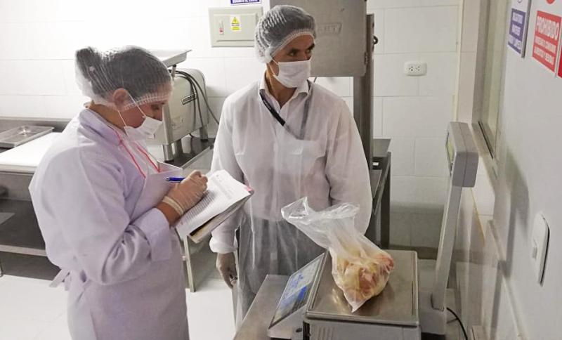 Cajamarca: analizan alimentos agropecuarios para determinar condición sanitaria