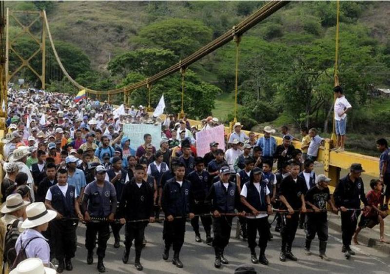 COLOMBIA: CAFETEROS Y GOBIERNO LLEGAN A ACUERDO