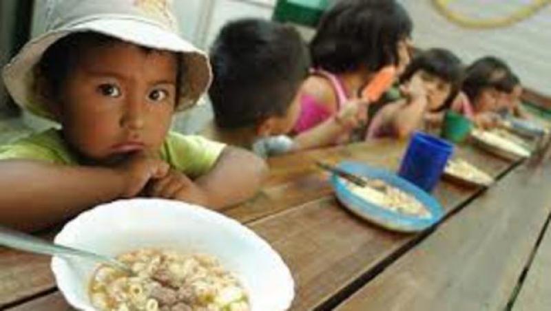 CONGRESO PERUANO INSTALA FRENTE PARLAMENTARIO CONTRA EL HAMBRE