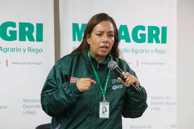 Cuestionan a ministra de agricultura por irregularidades en cuarta licitación de compra de urea