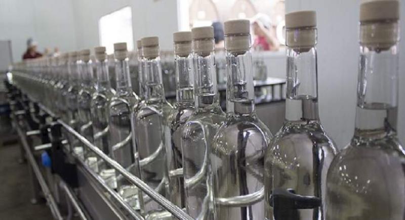 Despachos peruanos de pisco caen -7.17% en valor y -9.04% en volumen entre enero y agosto del 2023