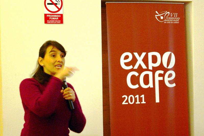 EL CAFÉ Y SU RELACIÓN CON LA SALUD HUMANA