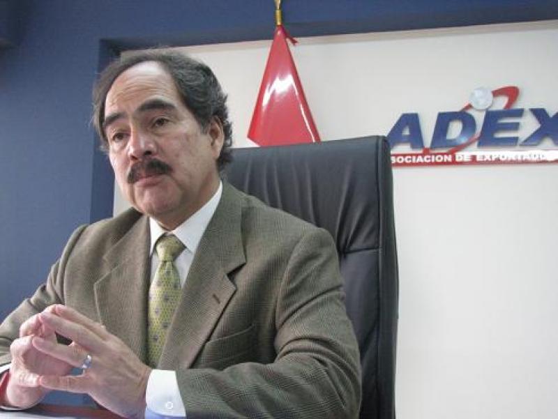 JUAN VARILIAS, FUE REELECTO COMO PRESIDENTE DE ADEX