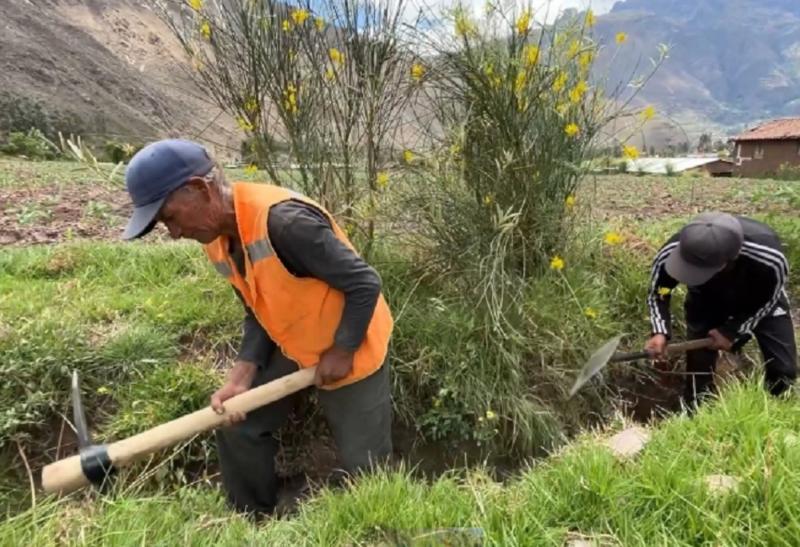 Midagri culminó mantenimiento de canales y drenes en 23 regiones