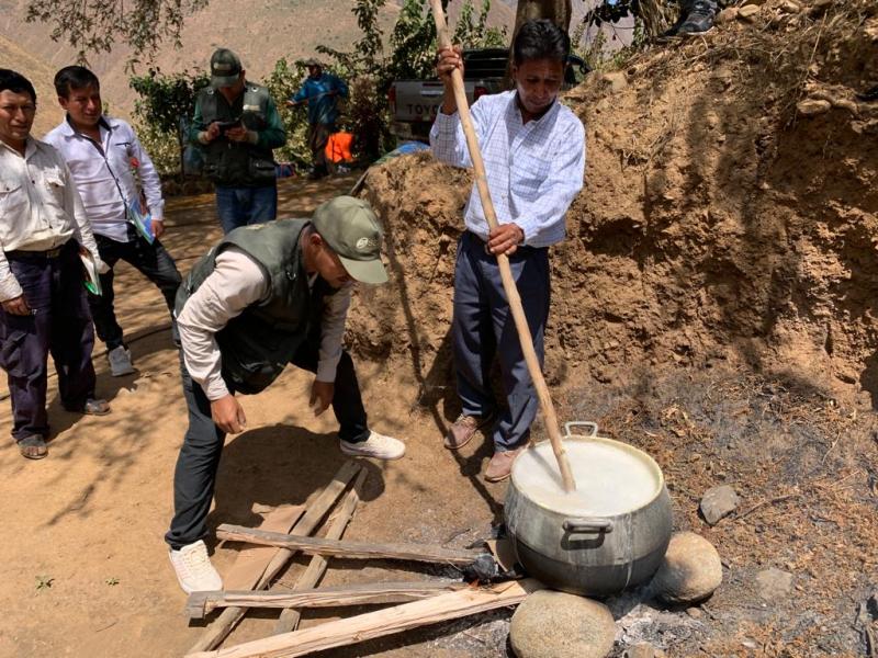 Promueven el caldo sulfocálcico para combatir efectivamente plagas y enfermedades de cultivos a bajo costo