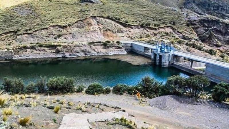 Reinician obras de la represa de Iruro en beneficio de más de 13 mil familias