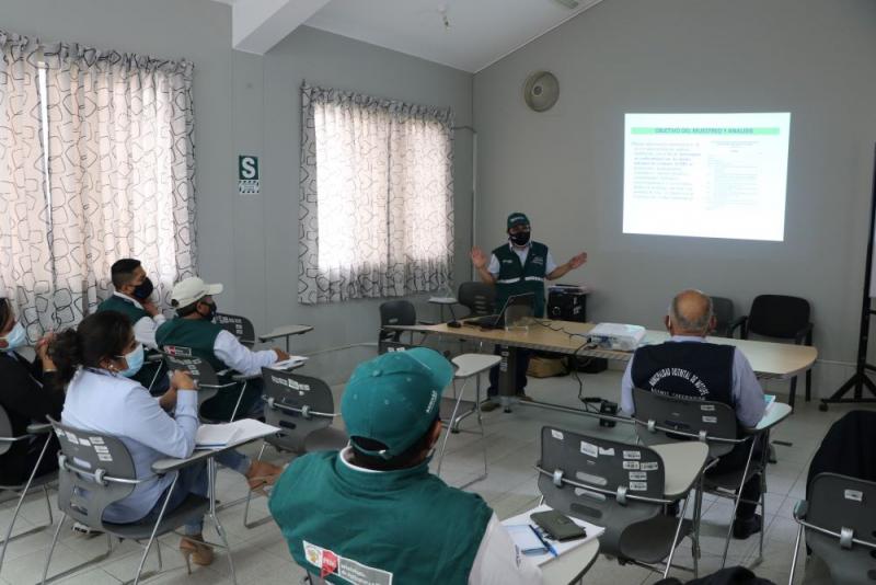 San Martín: capacitan a comerciantes en uso seguro de insumos agropecuarios