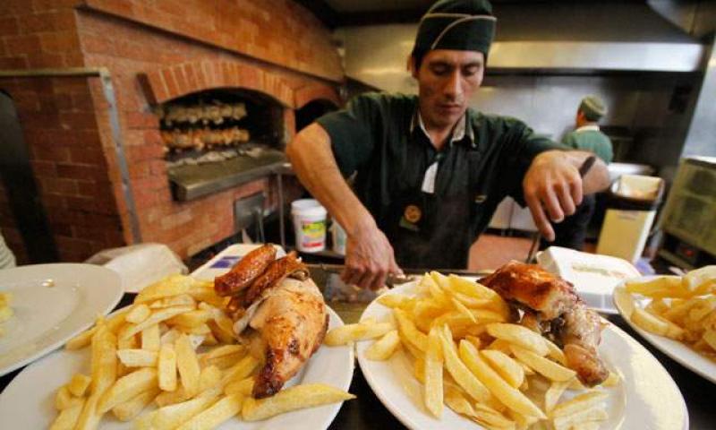 SE VENDEN 12 MILLONES DE POLLO A LA BRASA MENSUAL A NIVEL NACIONAL