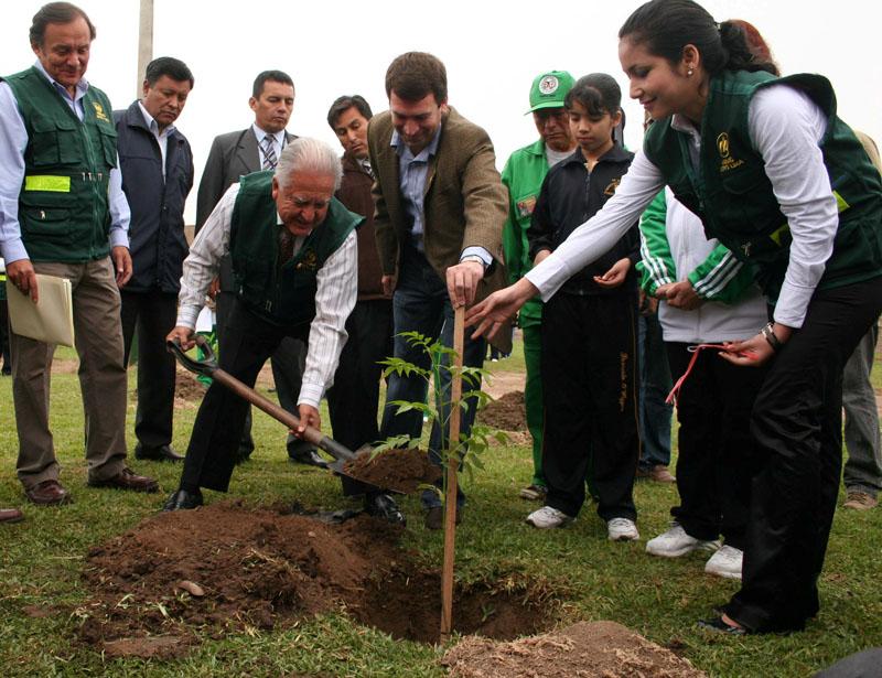 SEMANA FORESTAL RECUPERARÁ ÁREAS VERDES EN LIMA