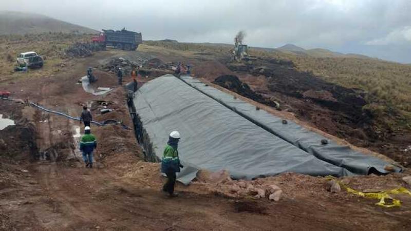 Sierra Azul entrega cheques a Núcleos Ejecutores para construcción de qochas en Huánuco