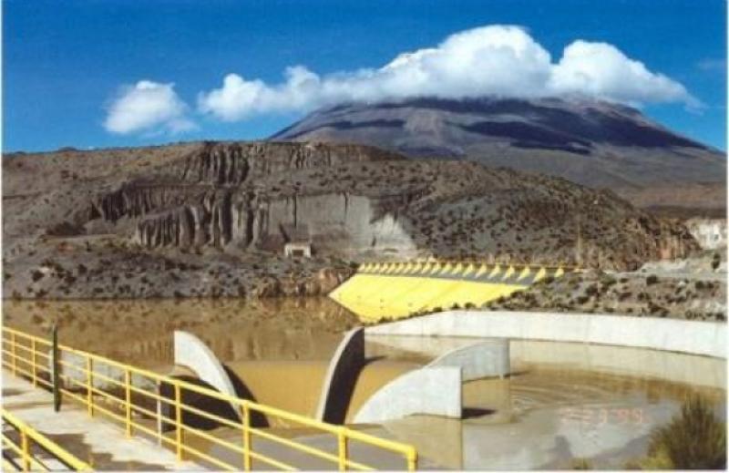 TACNA: INVERTIRÁN S/.300 MILLONES EN CONSTRUCCIÓN DE REPRESA YARASCAYA
