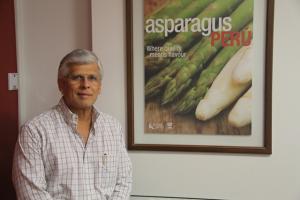 AGAP: AGROQUÍMICOS DE MARCA SON CINCO VECES MÁS CAROS QUE GENÉRICOS