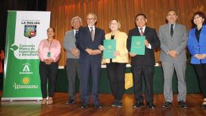 Convenio entre Aurandina y UNALM permite investigación de plantas medicinales