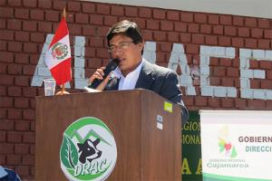 DRA CAJAMARCA ADQUIERE  13 MODERNOS TRACTORES PARA USO AGRÍCOLA