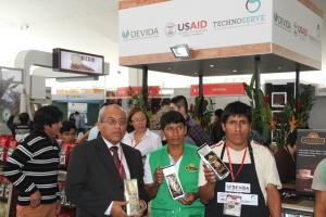 EN LOS ÚLTIMOS 10 AÑOS DEVIDA APOYÓ LA RECONVERSIÓN DE 100 MIL HECTÁREAS