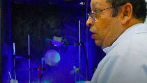 Investigadores de la UNI desarrollan tecnología que transforma residuos orgánicos contaminantes en fertilizantes reutilizables