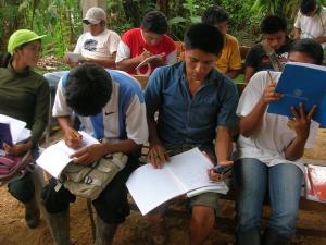 LOGRAN INSERCIÓN LABORAL DE 450 JÓVENES RURALES EN CAFÉ Y CACAO