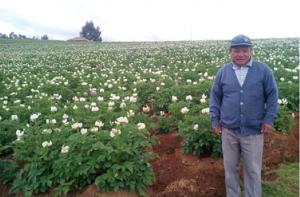 “Nuestro compromiso es contribuir al crecimiento de los agricultores y a producir alimentos sanos”