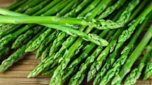 Perú exportó 7.705 toneladas de espárragos frescos por US$ 25.3 millones en abril de 2025