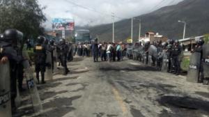 Productores de papa bloquean carreteras en demanda de mayor acceso a mercados