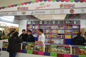 PRODUCTOS CON VALOR AGREGADO SE EXHIBIERON EN LA TIENDECITA ANDINA CUSCO