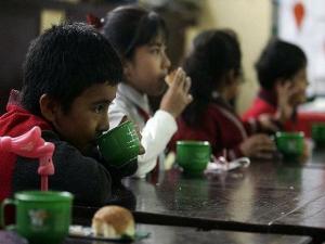 QALI WARMA DISTRIBUYÓ DESAYUNO A 2.1 MILLONES DE ESCOLARES 