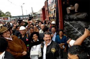 TREN PAPA INICIA TRASLADO DE PRODUCTOS