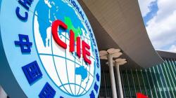 Frutas, granos andinos y suplementos alimenticios destacaron en la CIIE 2025